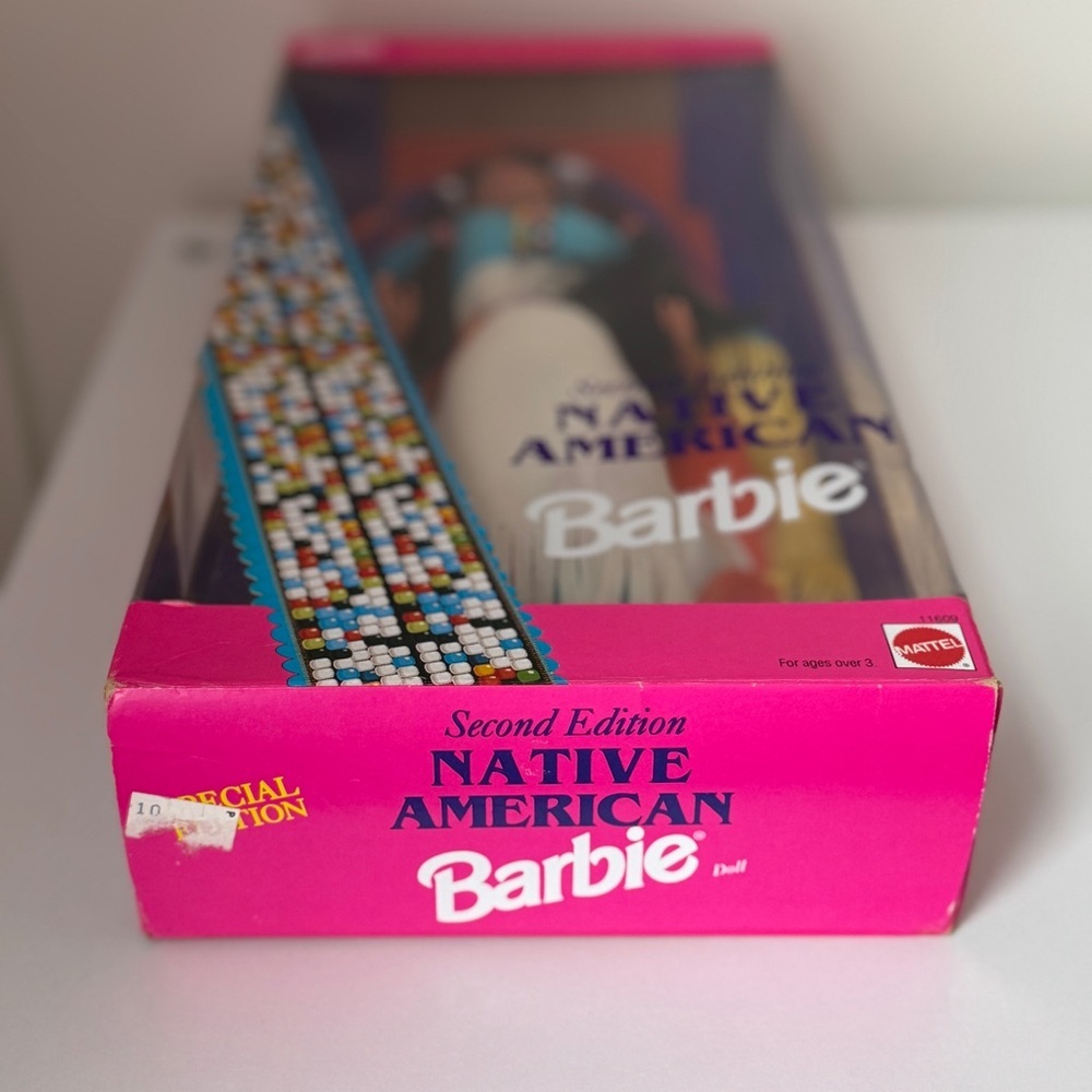 Vintage Barbie 1993 Dolls of the World Native American Second Edition NIB - Picture 12 of 12